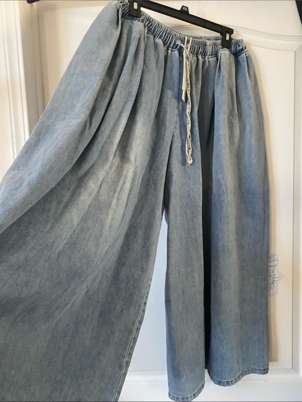 Wide Leg Denim Pants in Light Blue - Picture 6 of 9
